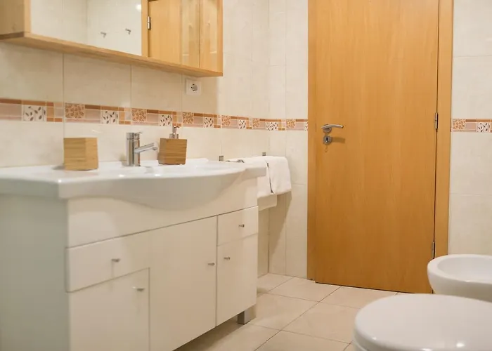 Belomonte River View Apartamento *